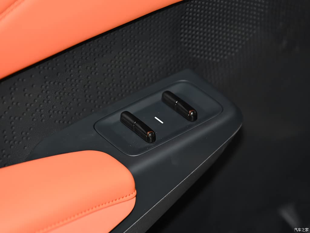 2025 Zeekr X — Zeekr X rear seats, for export